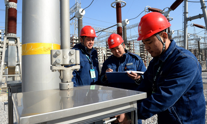 ±500千伏寶雞換流站及寶（雞）德（陽）直流線路被稱為西北（陜西）至華中（四川）直流聯網工程，輸送容量300萬千瓦，輸電線路全長574公里，實現了長江和黃河兩大流域豐枯互濟、南北互供、水火互補、電能互動，是川陜電力大動脈。