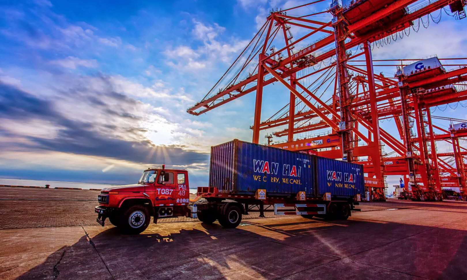 該航線的開通，是北部灣港打造多式聯運樞紐邁出的重要一步，可有機銜接“中新互聯互通南向通道”，為西南、西北腹地貨源直航印度、中東地區提供便利。