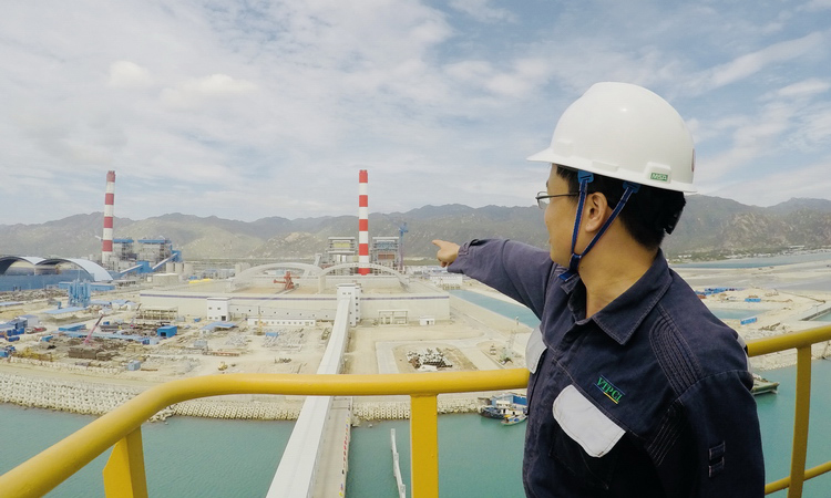 越南永新一期BOT項目將繼續堅持“先進、可靠、綠色”的發展理念，努力將項目建設成為中越兩國的民心工程、中國在越南投資的精品工程、示范工程、形象工程。（林丹丹 攝）