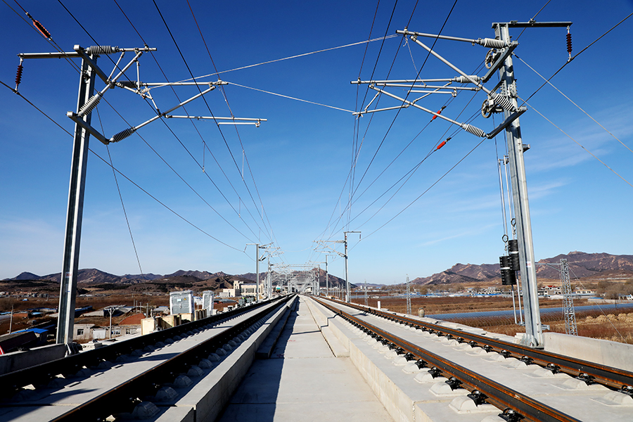 圖為無砟軌道。（李煜 攝）