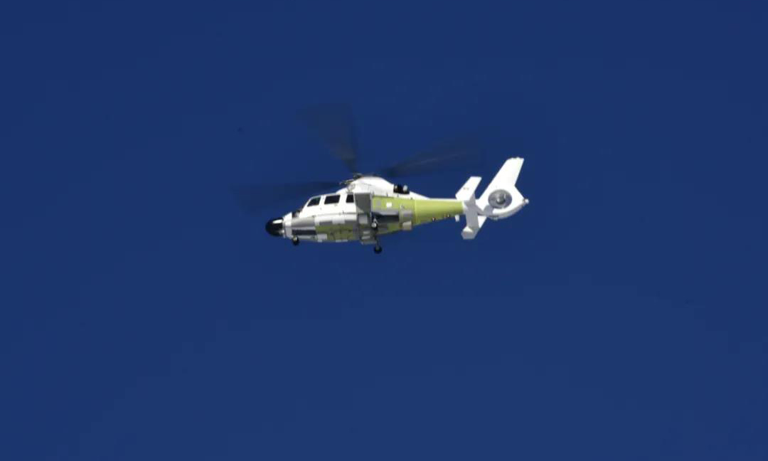 圖為試飛現場。