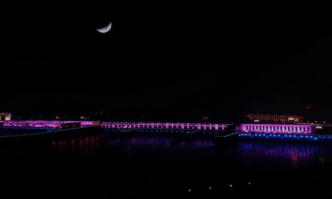 圖為葛洲壩。（長江電力三峽電能 向紅 攝）