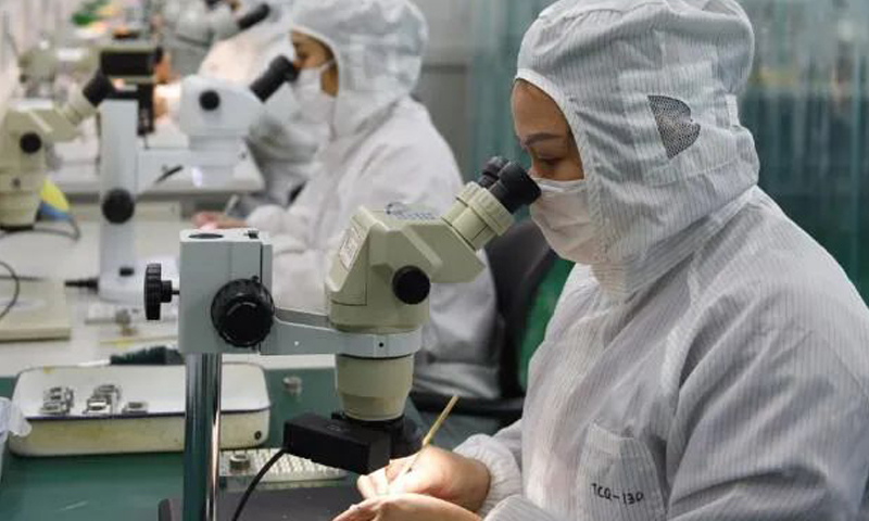 兵器工業集團激光院按照年度工作安排，奮力克服疫情帶來的影響，目標不變、任務不減，搶時間、抓進度，科學組織、合理安排，在做好疫情防控工作的同時，高質量按期完成12項重點產品生產任務，為奪取疫情防控和實現全年目標任務“雙勝利”開了一個好頭。