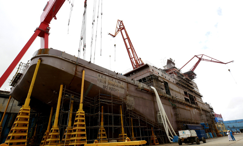 圖為8月14日拍攝的“雪龍2”號建造現場。（新華社記者 張建松 攝）