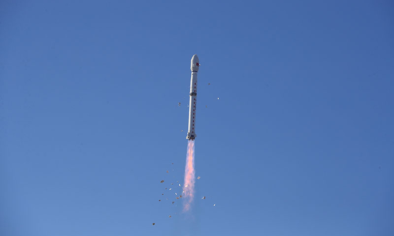 12月27日15時37分，我國在太原衛星發射中心使用長征四號乙運載火箭，成功將高分十一號04星發射升空，衛星順利進入預定軌道，發射任務獲得圓滿成功。新華社發（王曉虎 攝）