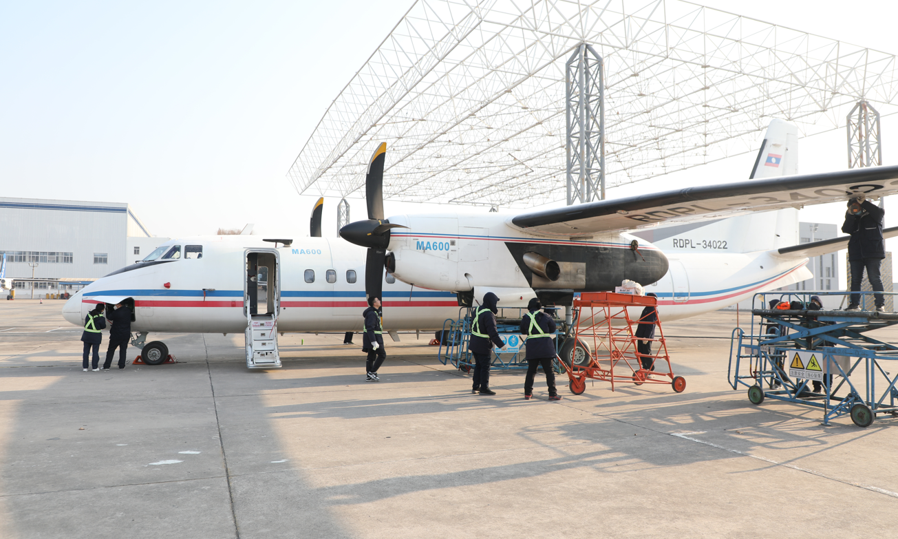 1月4日，隨著一架“新舟”600飛機平穩降落，航空工業西飛新年首架次飛行任務圓滿完成。