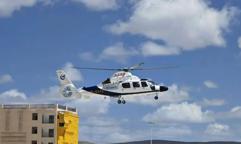 此次成功試飛標志著AC312E直升機提升使用包線摸底試飛圓滿完成，驗證了其在高海拔極端環境場景起降和飛行的優越性能，對提升產品市場競爭力具有重要意義。