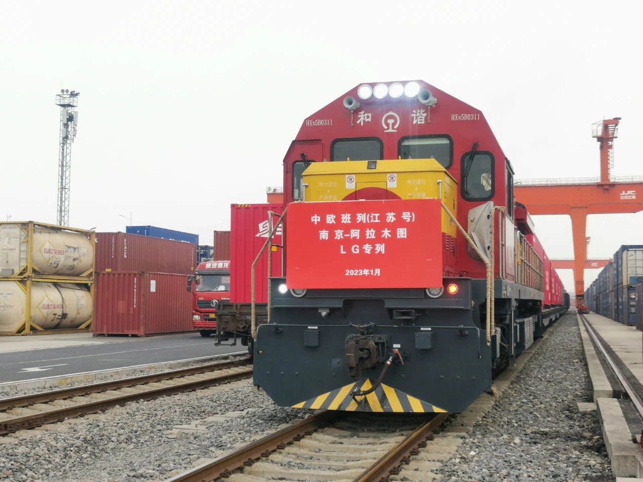 中歐班列.jpg 中歐班列.jpg