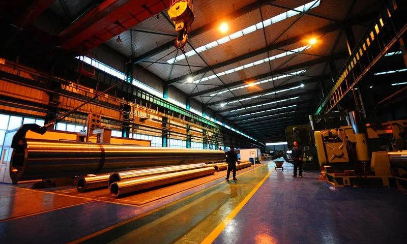 兵器工業集團北重集團各單位復工復產進展順利：防務事業部重點產品毛坯投料工作基本結束，零部件全面上線機加；特鋼事業部煉鋼15288噸，同比增長13.52%，擠壓毛坯產量7470噸，同比增長33.89%；北方股份全力推進均衡生產，累計生產礦車44臺。