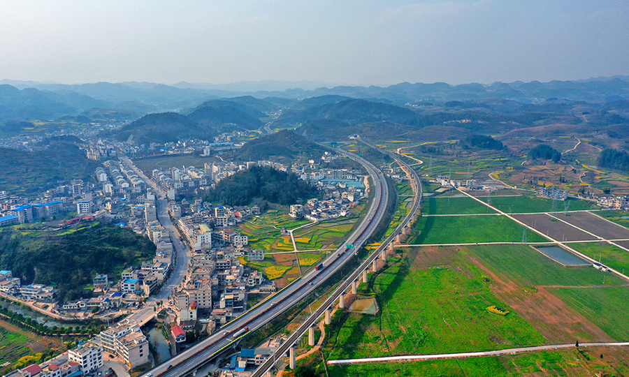 圖為甕馬鐵路木老坪特大橋。