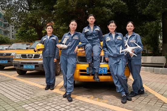 說明: 說明: LUM02082