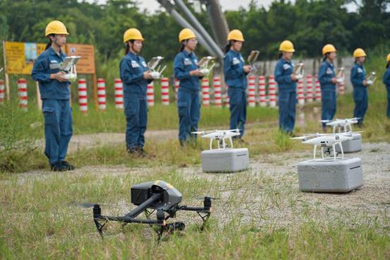 說明: 說明: LUM02803