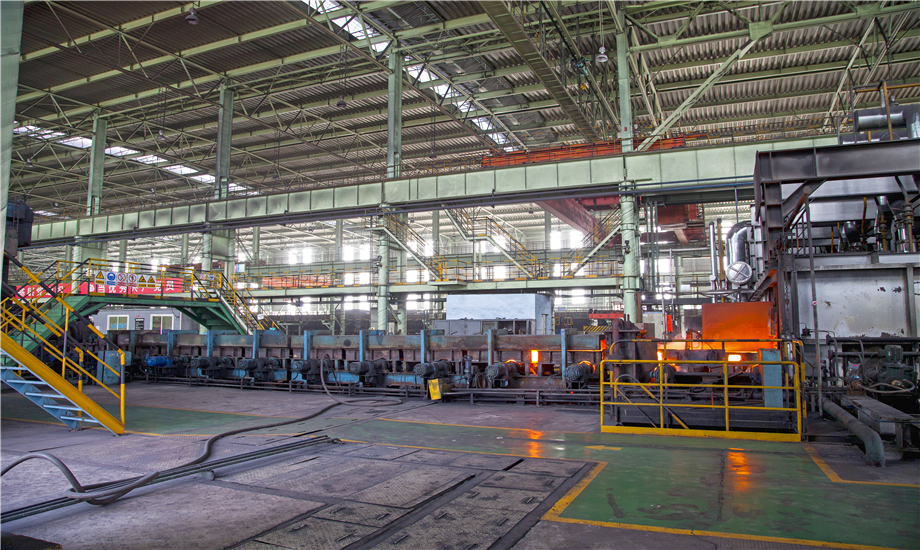 2009年4月，災后新建項目棒線材廠連軋生產線開始試生產，作為災后重建后的第一個大型生產線，棒材生產線的正式投產打響了攀長特災后重建的第一槍。